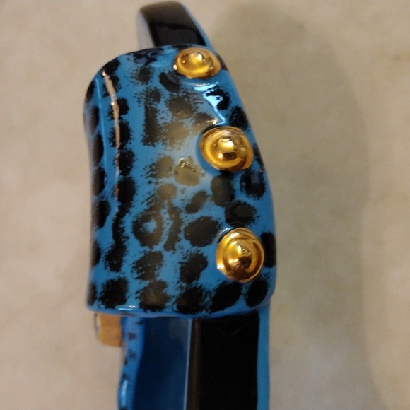 Diane's Happy Toes ceramic glass earth sandal candle holder. - Picture 4 of 11